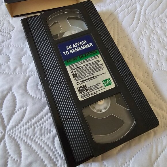 An Affair To Remember VHS Movie Starring Cary Grant & Deborah Kerr, Vintage - Picture 5 of 6